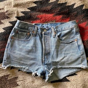 SOLD Levi 501 Shorts
